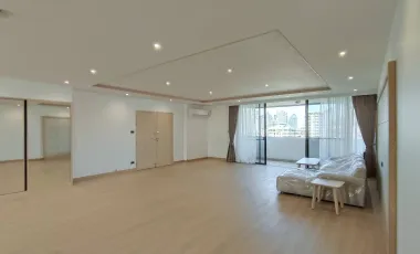 À louer 3 chambres appartement à Watthana, Bangkok