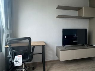 À louer studio condo à Huai Khwang, Bangkok