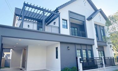 Haus zur Miete mit 4 Zimmer in Bang Phli, Samut Prakan
