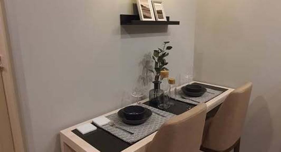 For rent studio condo in Pathum Wan, Bangkok