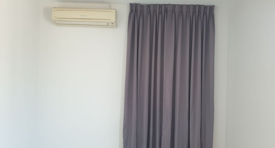 出售 4 卧室 独立屋 在 San Kamphaeng, Chiang Mai