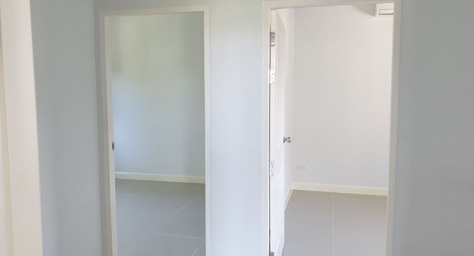 出售 4 卧室 独立屋 在 San Kamphaeng, Chiang Mai