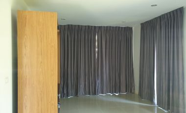 Продажа 4 спальни дом в Сан Кампаенг, Чианг Маи