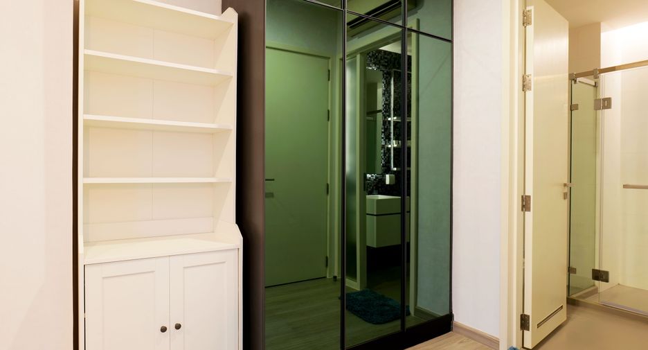 For rent 1 bed condo in Khlong Toei, Bangkok