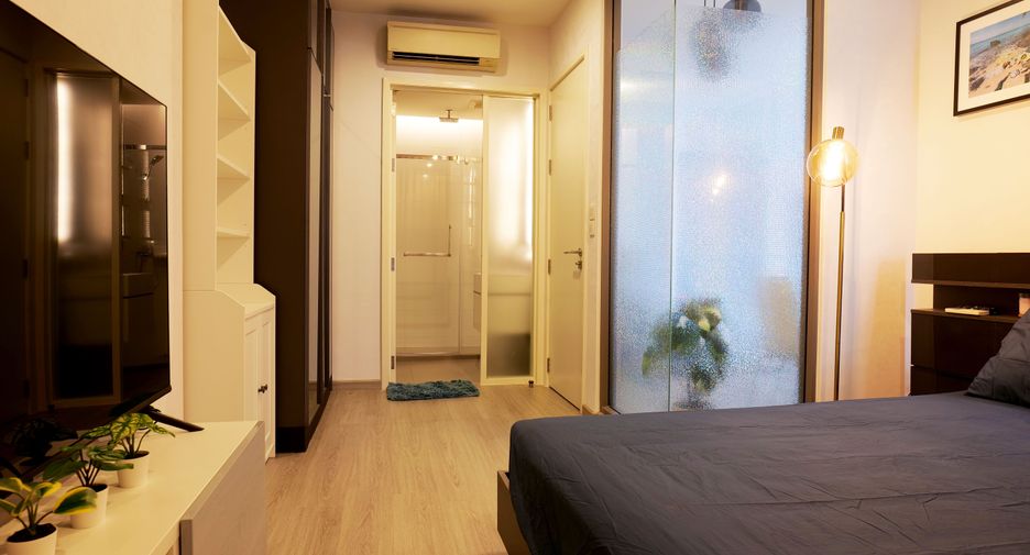 For rent 1 bed condo in Khlong Toei, Bangkok