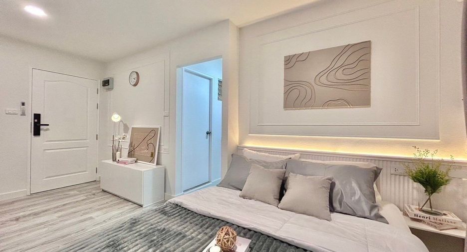 For sale studio condo in Khan Na Yao, Bangkok