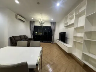 出租 2 卧室 公寓 在 Khlong San, 曼谷