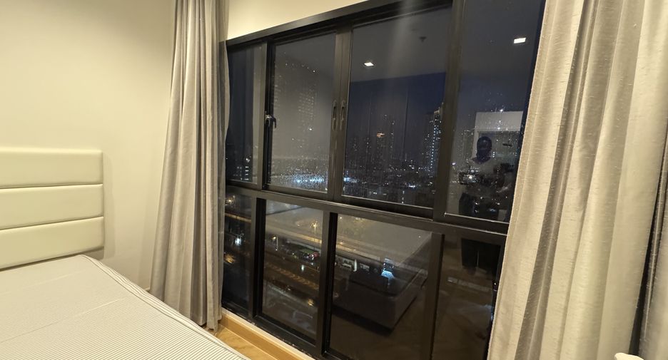 Wohnung zur Miete mit 2 Zimmer in Khlong San, Bangkok