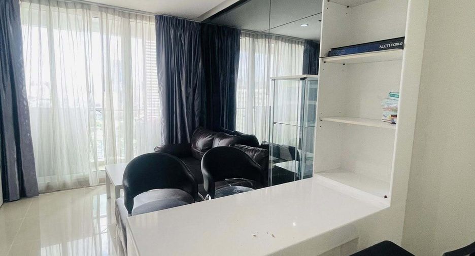 For rent 1 bed condo in Huai Khwang, Bangkok