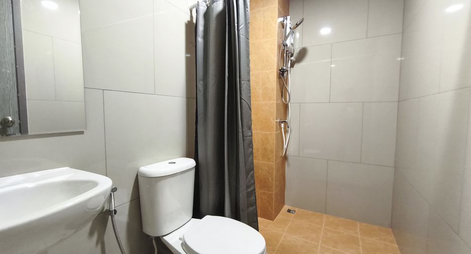 For rent studio condo in Chom Thong, Bangkok