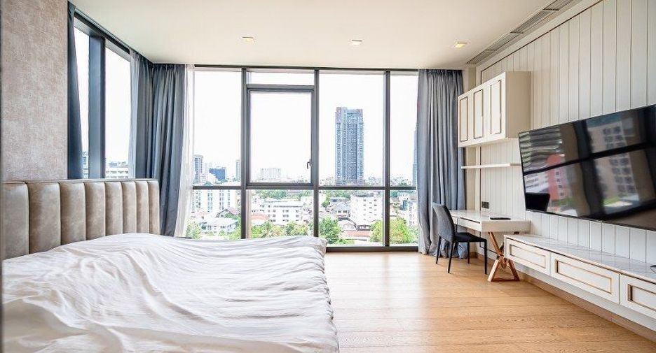 À louer 2 chambres condo à Watthana, Bangkok
