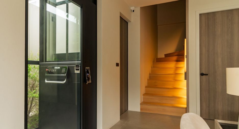 Haus zum Kauf mit 4 Zimmer in Watthana, Bangkok
