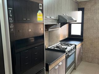 For sale 3 bedrooms condo in Khlong Toei, Bangkok