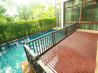 À vendre 5 chambres villa à Watthana, Bangkok