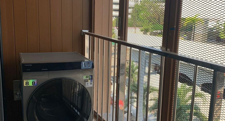 For rent 2 bedrooms condo in Watthana, Bangkok