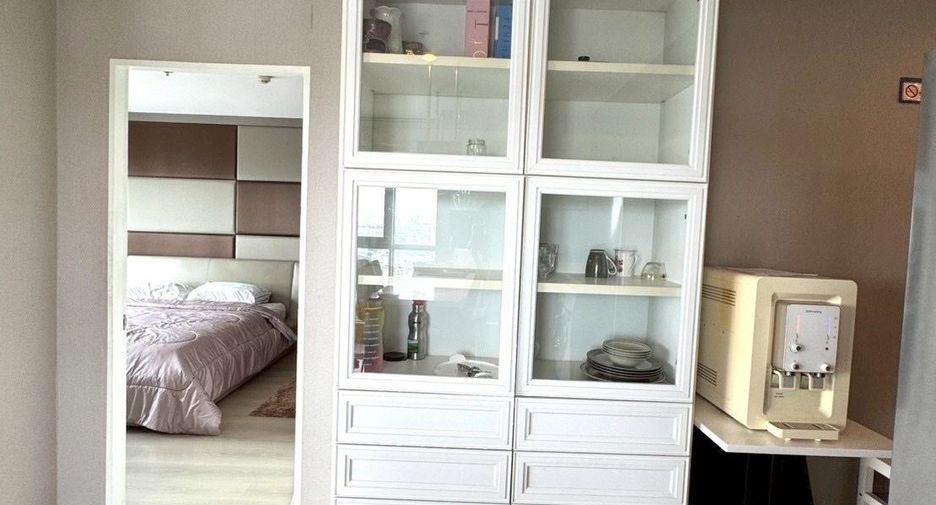 For rent 1 bed condo in Khlong Toei, Bangkok