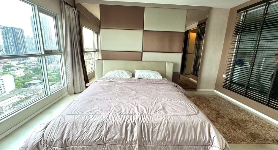 For rent 1 bed condo in Khlong Toei, Bangkok