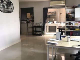 Reihenhaus zur Miete mit 3 Zimmer in Prawet, Bangkok