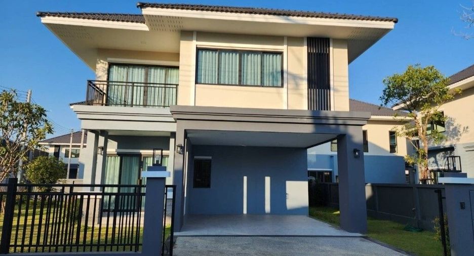 For sale 3 bedrooms house in San Kamphaeng, Chiang Mai