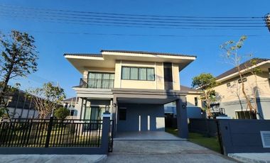 出售 3 卧室 独立屋 在 San Kamphaeng, Chiang Mai