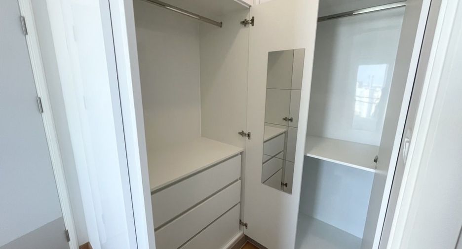 For sale and for rent 1 bed condo in Yan Nawa, Bangkok
