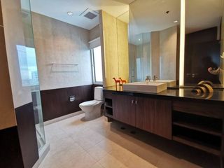 For rent 4 ベッドルーム apartment in Pathum Wan, Bangkok