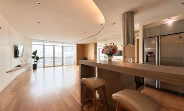 For sale 2 ベッドルーム condo in Phaya Thai, Bangkok