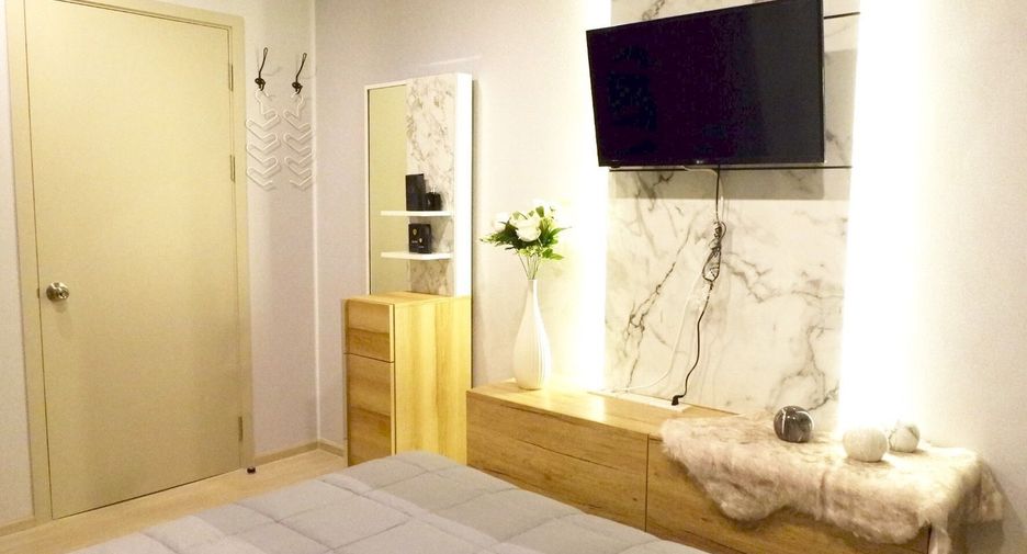 Condo en alquiler de 2 habitaciones en Khlong Toei, Bangkok