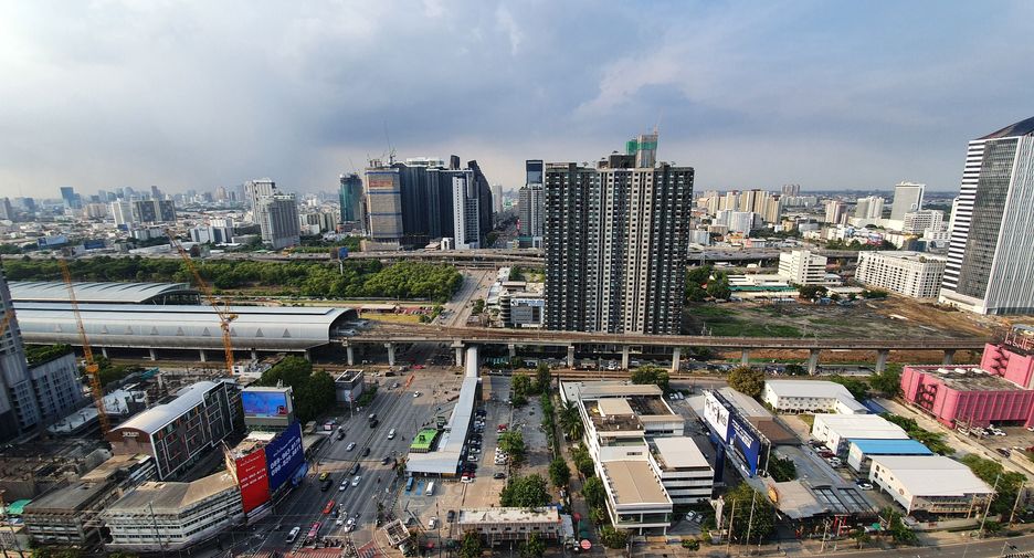 Condo en alquiler de 2 habitaciones en Watthana, Bangkok
