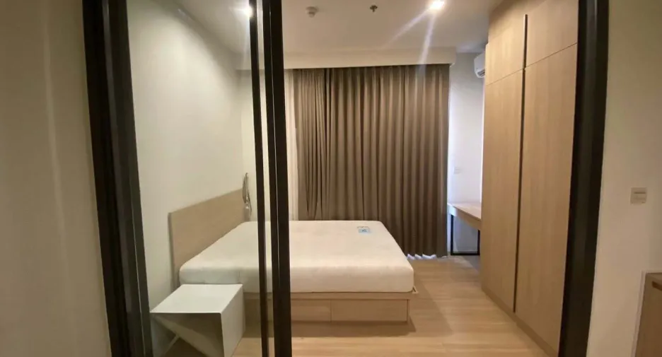 For rent 1 bed condo in Phaya Thai, Bangkok