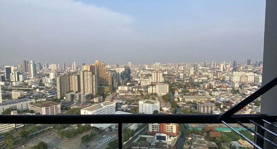 For rent 1 bed condo in Phaya Thai, Bangkok