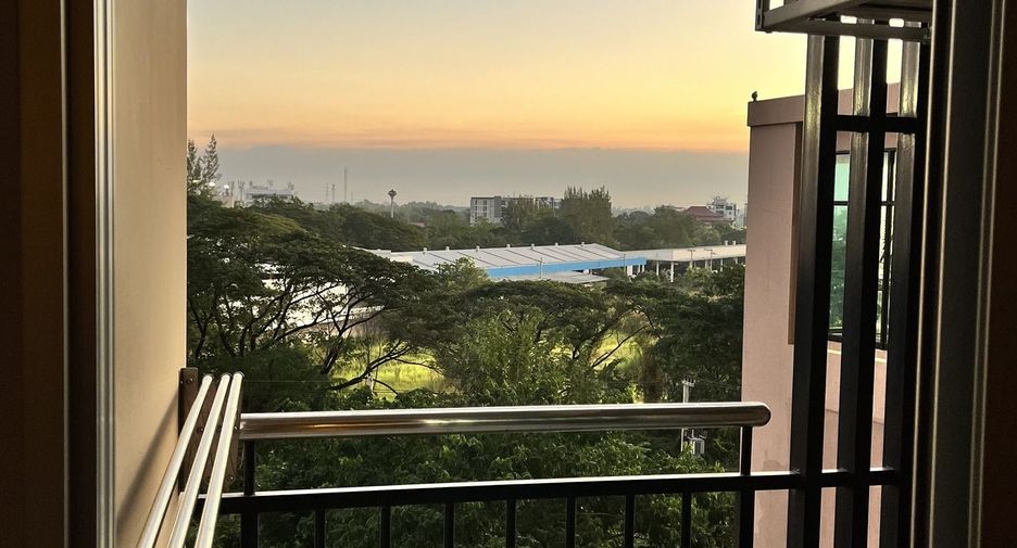 For sale studio condo in Mueang Chiang Mai, Chiang Mai