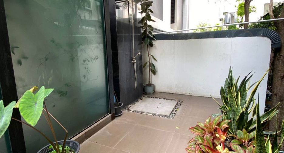 For rent 1 bed condo in Bang Na, Bangkok