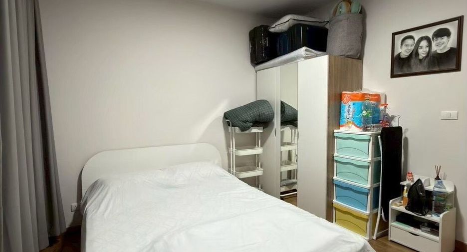 For sale 3 bedrooms townhouse in Prawet, Bangkok