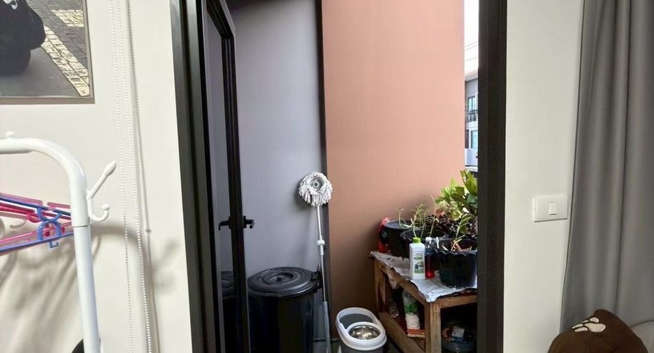 For sale 3 bedrooms townhouse in Prawet, Bangkok