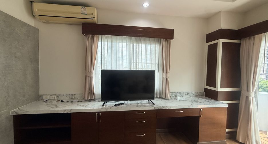 For rent 1 bed apartment in Khlong Toei, Bangkok