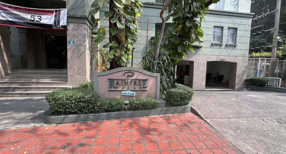 For rent 1 bed condo in Watthana, Bangkok