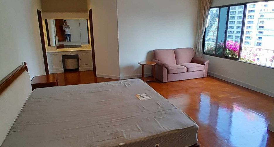 Wohnung zur Miete mit 4 Zimmer in Watthana, Bangkok