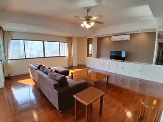 For rent 4 ベッドルーム condo in Watthana, Bangkok