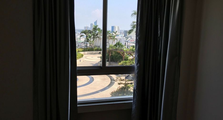 For sale and for rent 3 bedrooms condo in Bang Kho Laem, Bangkok