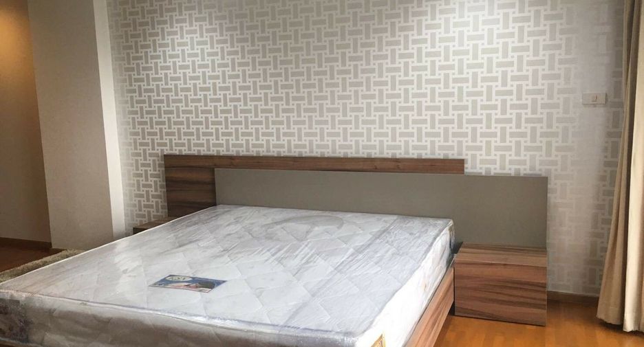 For sale and for rent 3 bedrooms condo in Bang Kho Laem, Bangkok