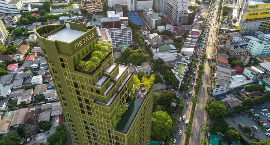 For sale 2 bedrooms condo in Chatuchak, Bangkok