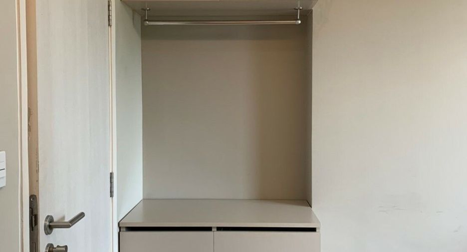 Condo en alquiler de 2 habitaciones en Watthana, Bangkok