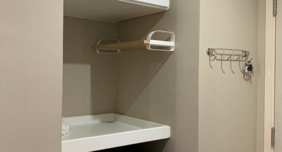 Condo en alquiler de 2 habitaciones en Watthana, Bangkok
