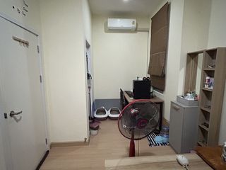 For sale 3 bedrooms townhouse in Thawi Watthana, Bangkok