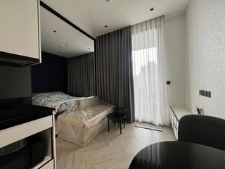 Wohnung zur Miete mit 1 Zimmer in Khlong San, Bangkok