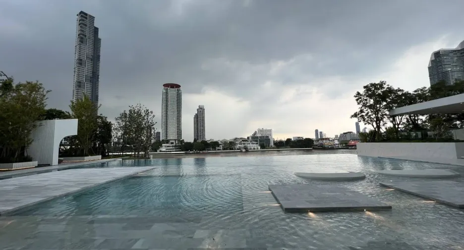 For rent 1 bed condo in Khlong San, Bangkok