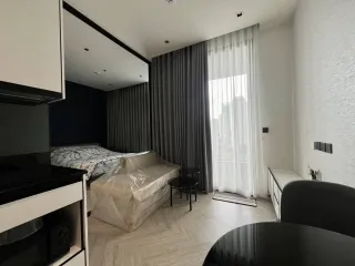 Wohnung zur Miete mit 1 Zimmer in Khlong San, Bangkok