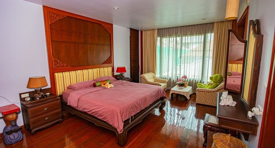 Villa en venta de 7 habitaciones en Watthana, Bangkok