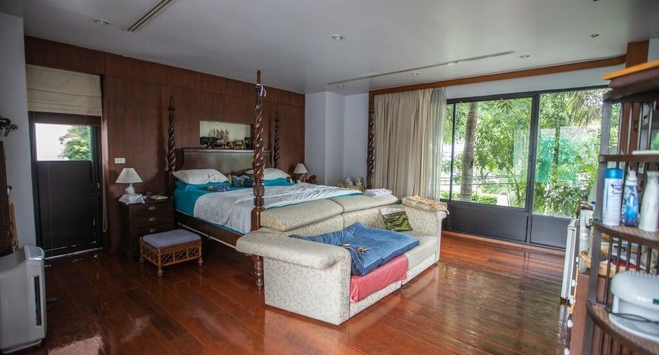 Villa en venta de 7 habitaciones en Watthana, Bangkok